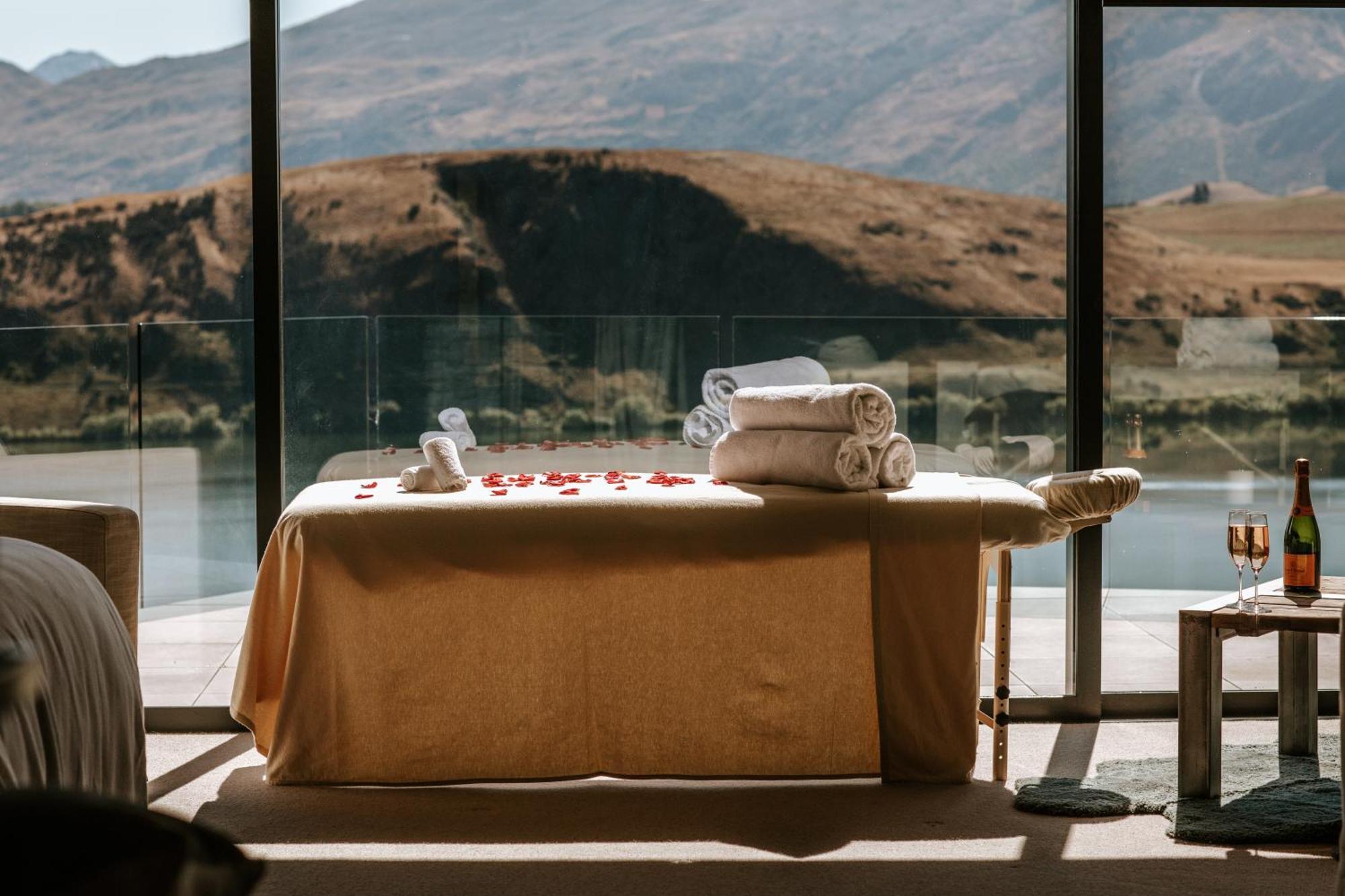 Hotel Stoneridge Estate à Queenstown Extérieur photo