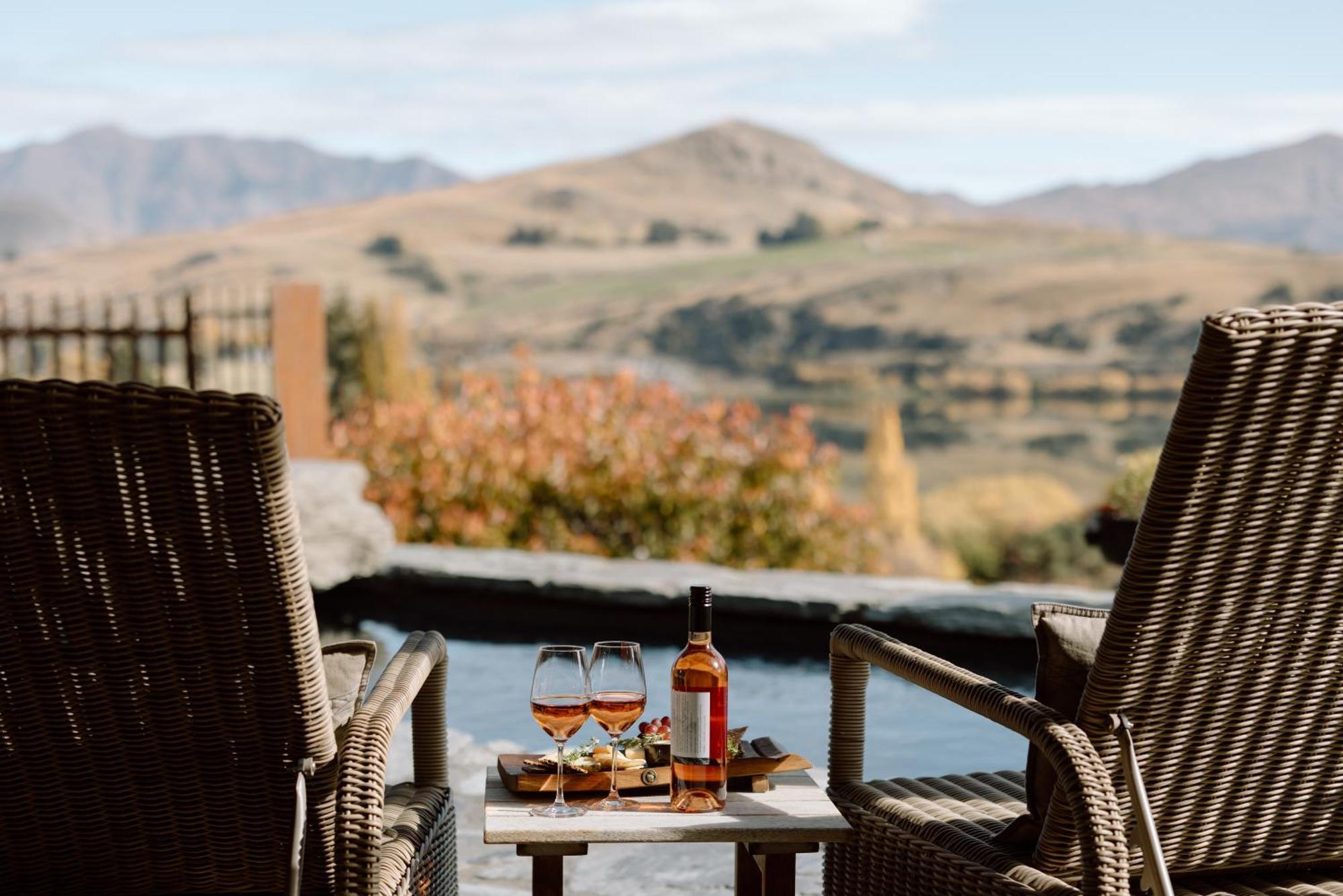 Hotel Stoneridge Estate à Queenstown Extérieur photo